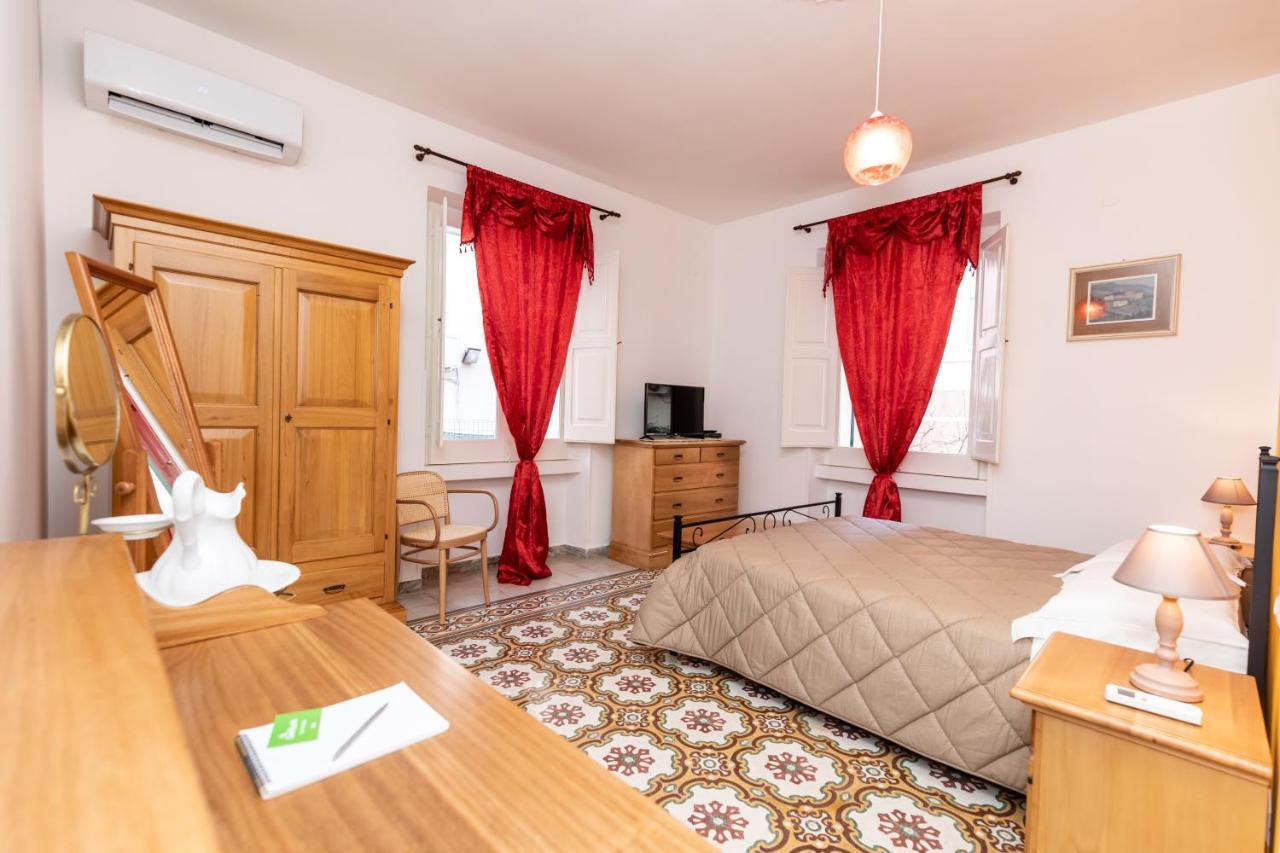 Casa Duconte Bed & Breakfast Barletta Exterior photo